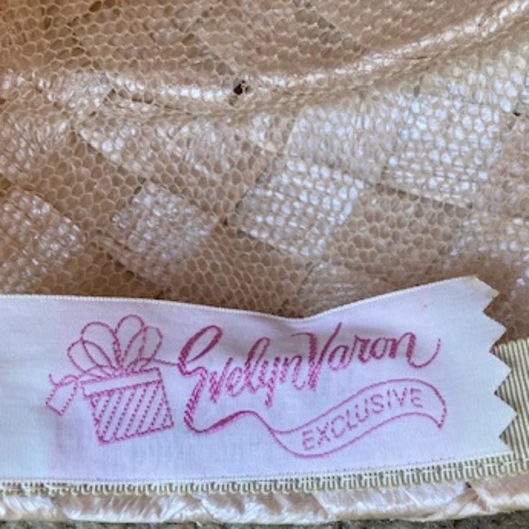 1950's Evelyn Varon Exclusive Straw Pill Box Hat - Picture 12 of 13